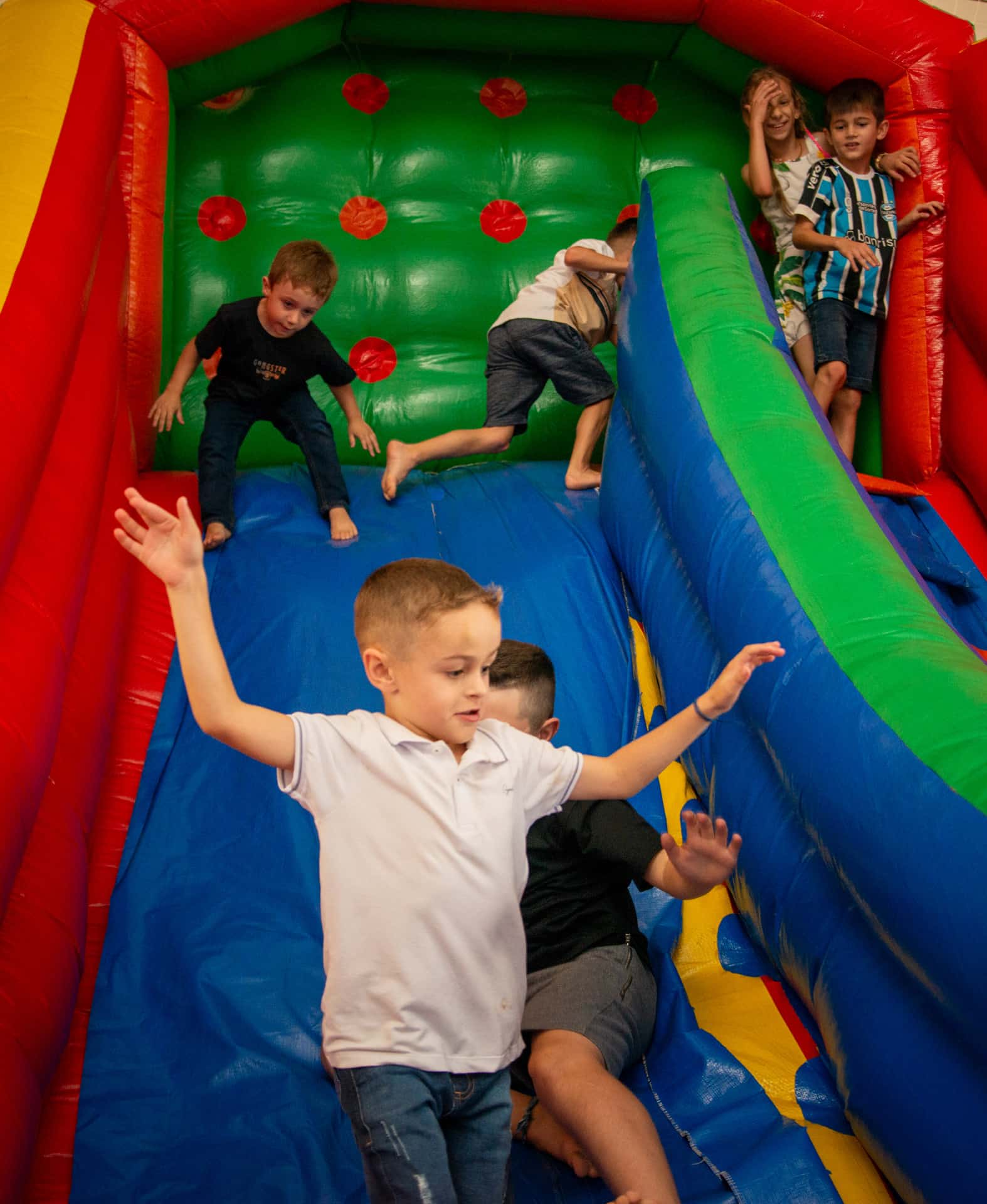 Infantil e 1 º Aninhos — fotografia de Paulo Spagnol